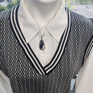 Beautiful White Buffalo Turquoise Pendant 🖤🤍